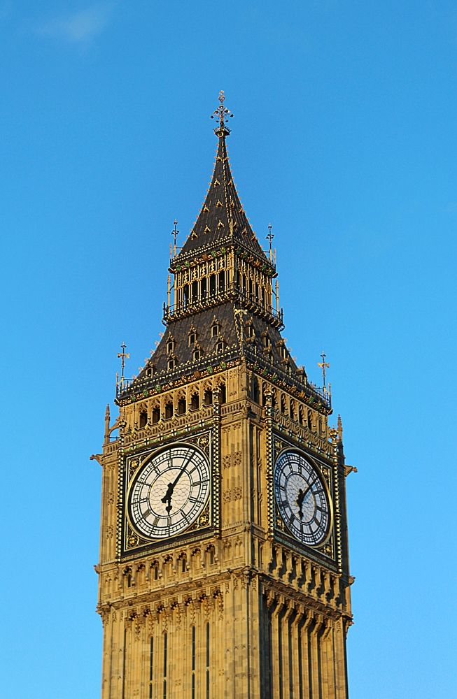 Big ben, clock tower in London. Free public domain CC0 image.