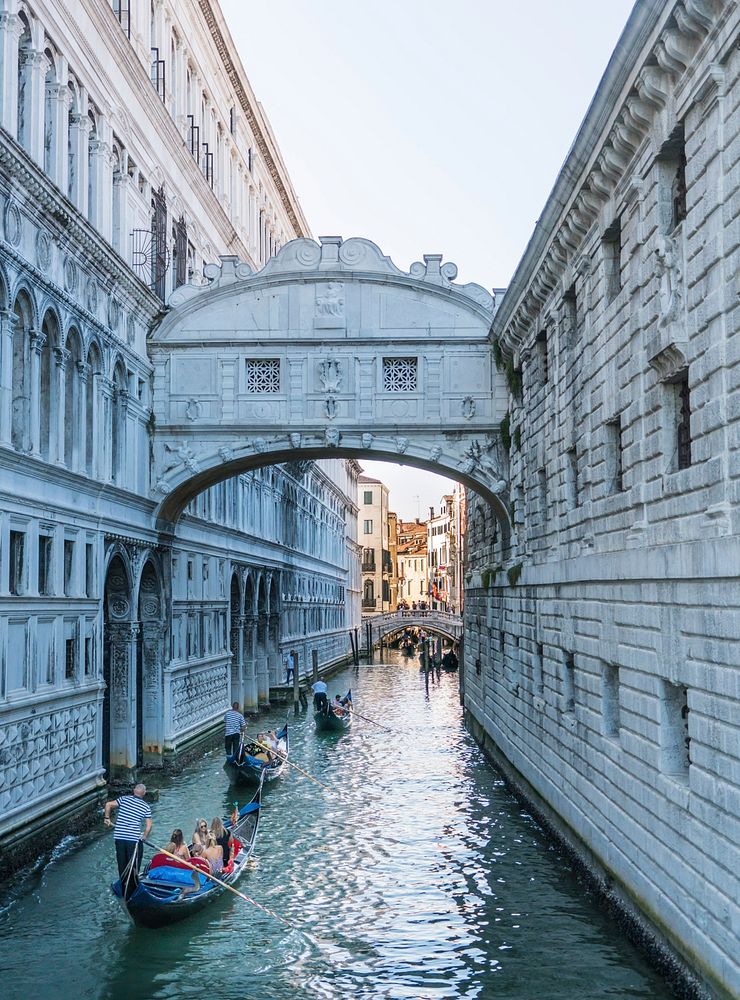 The Bridge of Sighs bridge in Venice, Italy. Free public domain CC0 image.