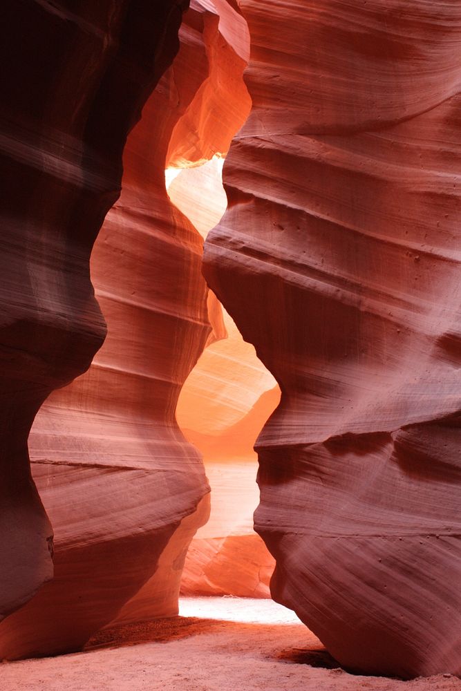 Antelope canyon, background photo. Free public domain CC0 image.