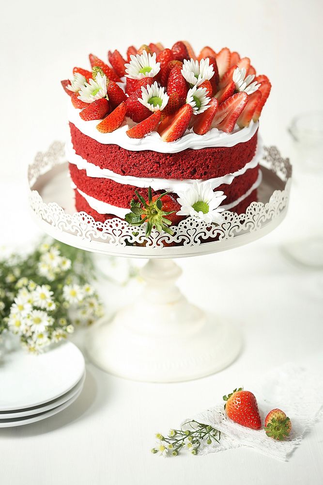 Free red velvet sponge cake image, public domain CC0 photo.