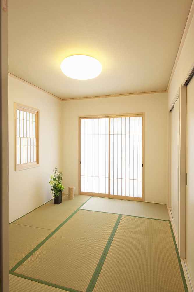 Japanese tatami mat room. Free public domain CC0 photo.