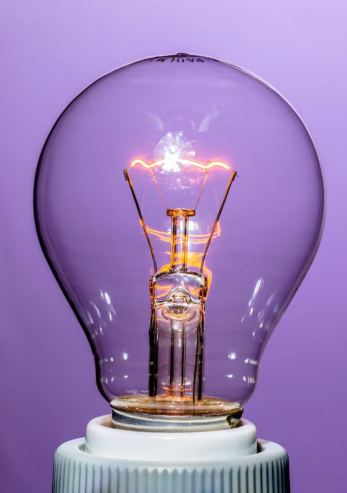 Light bulb. Free public domain CC0 image.