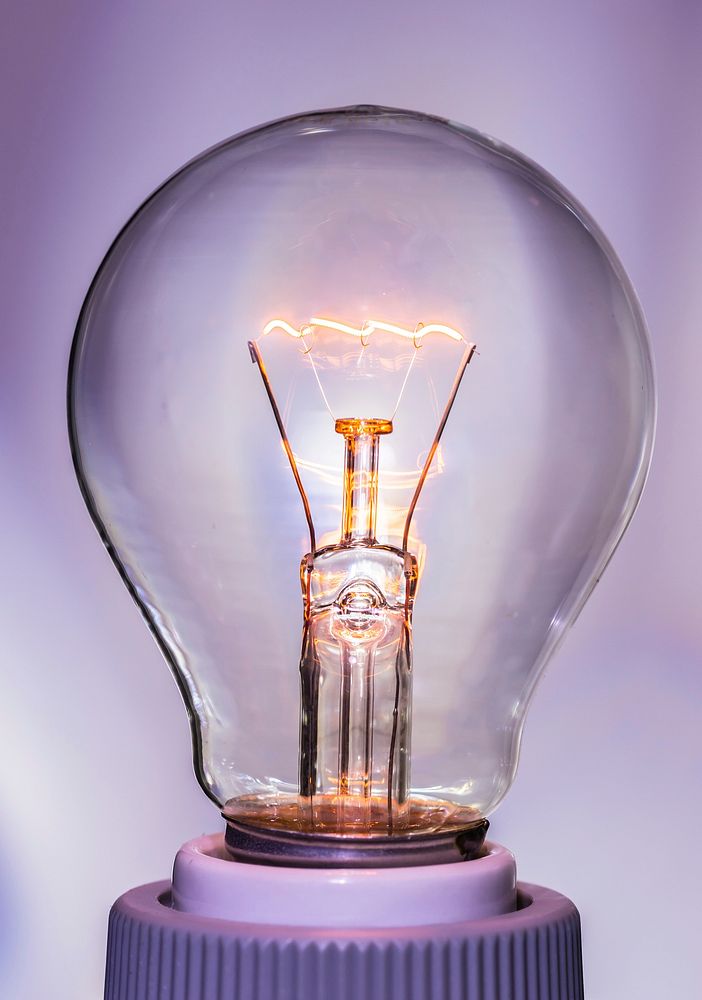 Closeup vintage light bulb. Free public domain CC0 photo.
