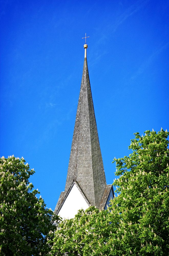 Church building architecture. Free public domain CC0 image.