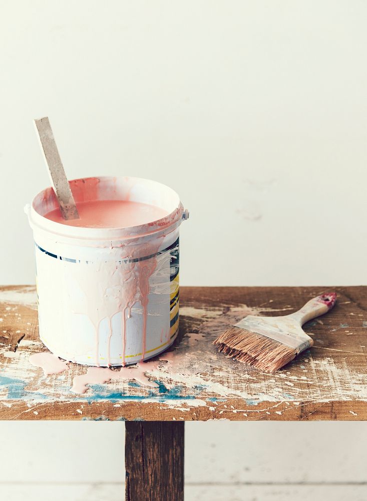 Pink paint in a bucket