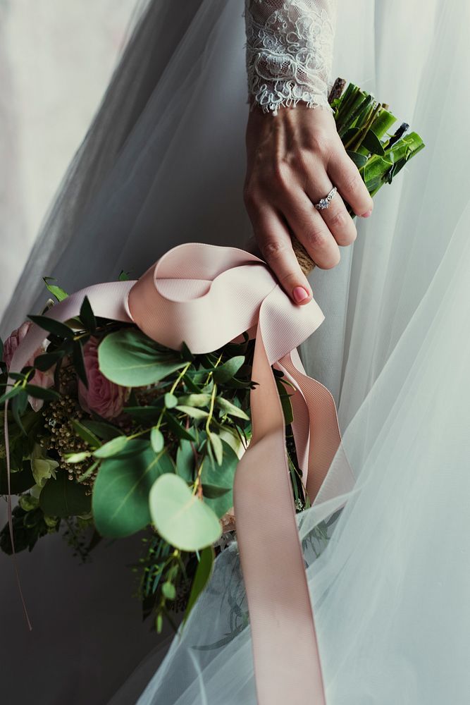 Close up of wedding flowers