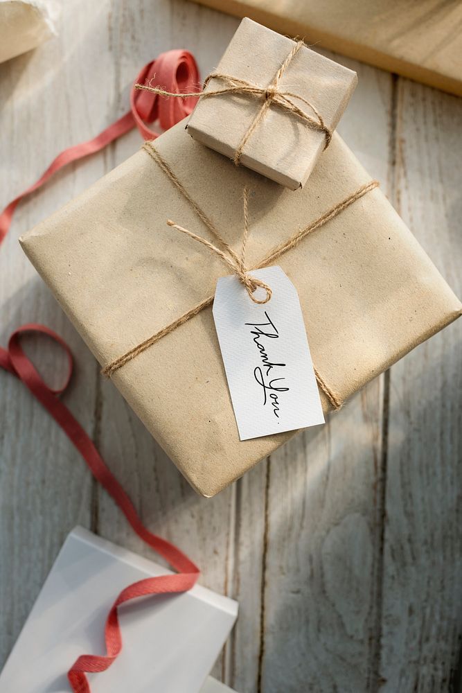 Present box with label tag