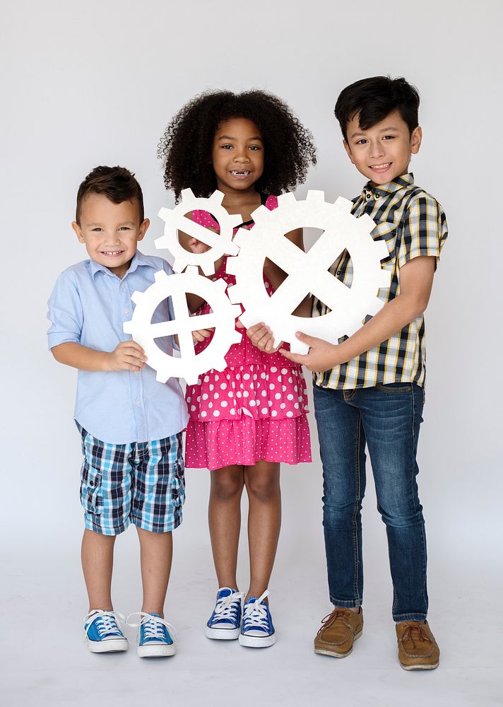 Kids Holding Papercraft Cogwheel Icon