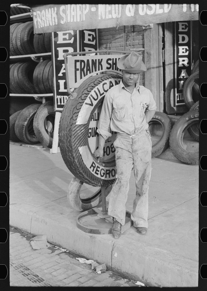 Tire repairman, Waco, Texas by Russell Lee