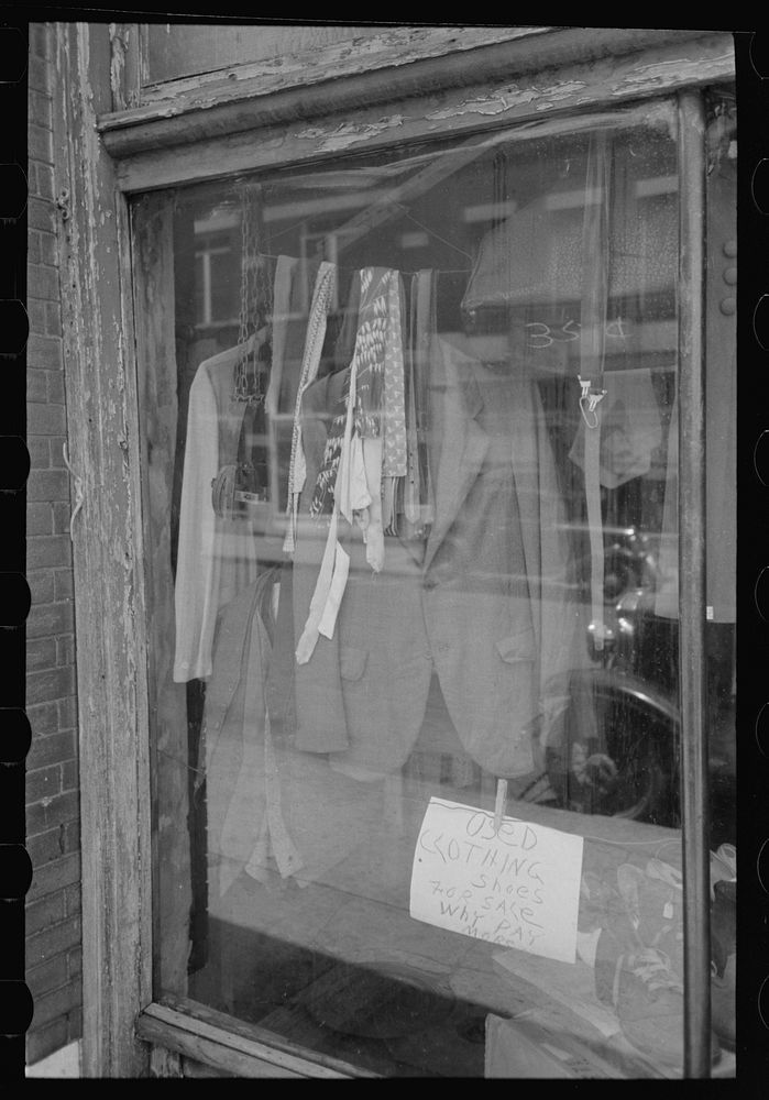 Store window in farmer's marketing section of Muskogee, Oklahoma by Russell Lee