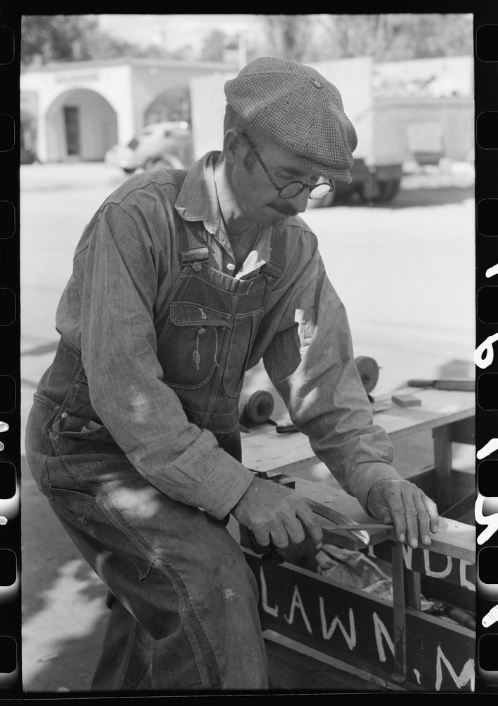 Scissors and lawnmower sharpener, Saint George, Utah. He originally lived in Middlewest and came to Utah for his health by…