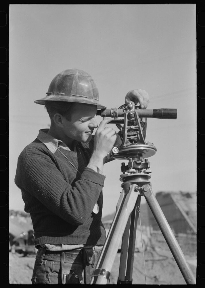 [Untitled photo, possibly related to: Surveying crew working at Shasta Dam, Shasta County, California] by Russell Lee