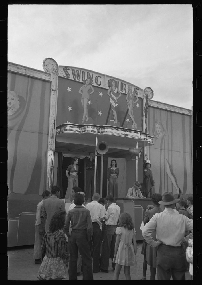 [Untitled photo, possibly related to: On the midway at the Imperial County Fair, California] by Russell Lee
