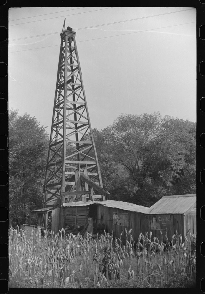 Abandoned oil well derrick near Charleston, West Virginia. Sourced from the Library of Congress.