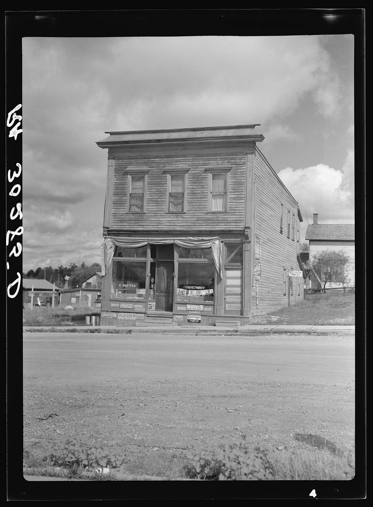 Store in iron range town. Saint Louis County, Minnesota by Russell Lee