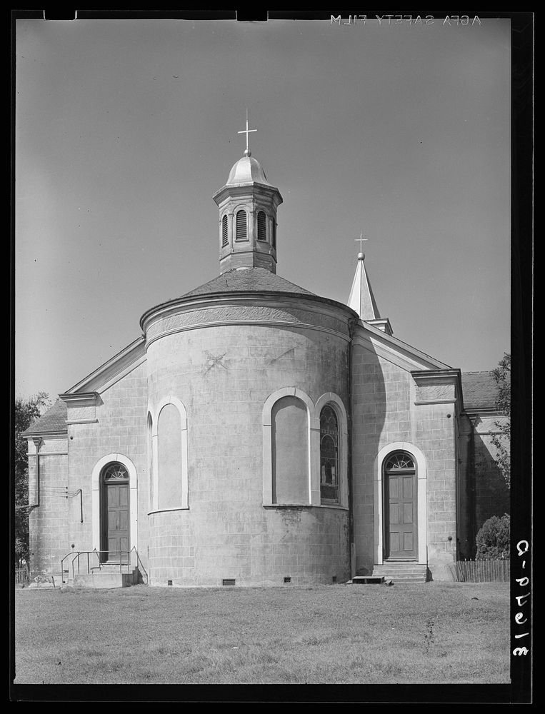 Rear of church. Saint Martinville, Louisiana by Russell Lee