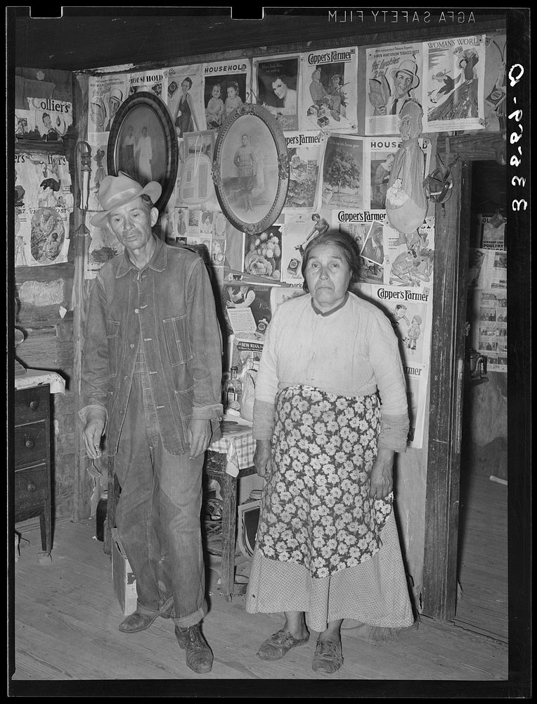 Indian tenant farmer and his wife. McIntosh County, Oklahoma by Russell Lee