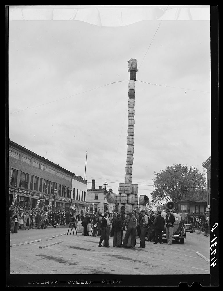 The "Pototem pole" standing in the main street of Presque Isle as an advertising stunt for the barrel rolling contest in…