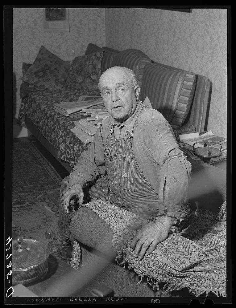 Mr. Edward Buzzell, Yankee dairy farmer of Slocum, Rhode Island. Sourced from the Library of Congress.