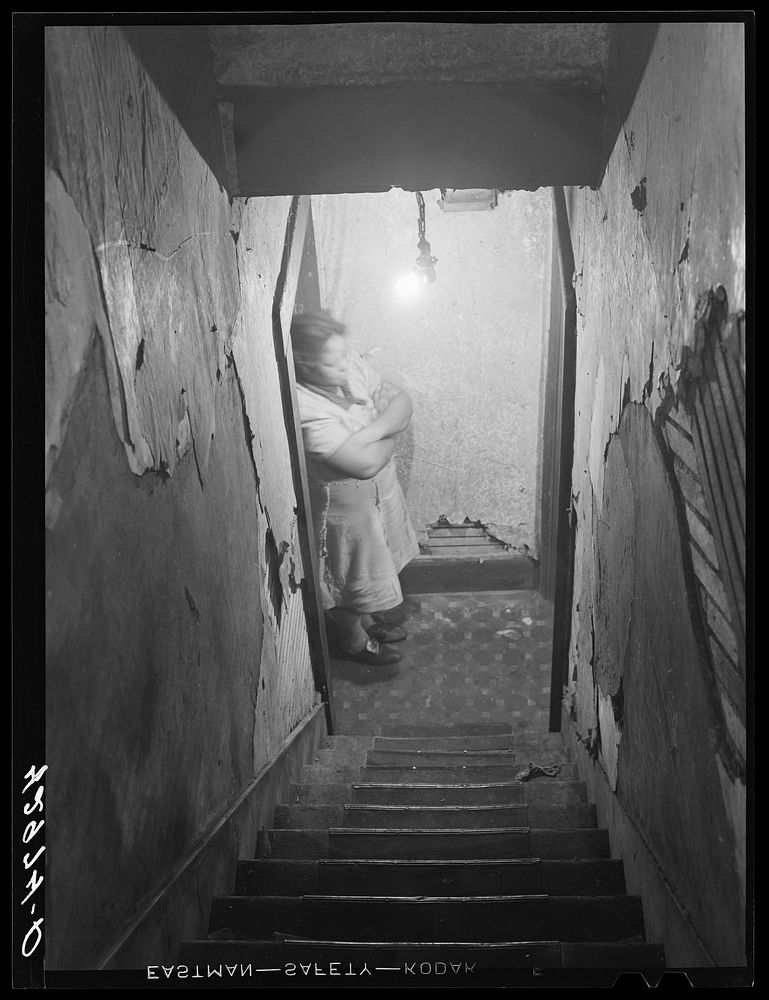 [Untitled photo, possibly related to: Stairway in a house in the Mount Washington district of Beaver Falls, Pennsylvania].…