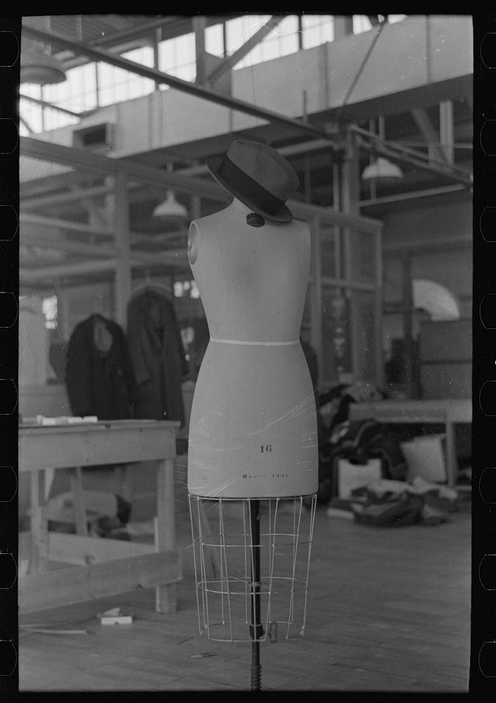 [Untitled photo, possibly related to: Closeup of tailor, Jersey Homesteads garment factory, Hightstown, New Jersey] by…