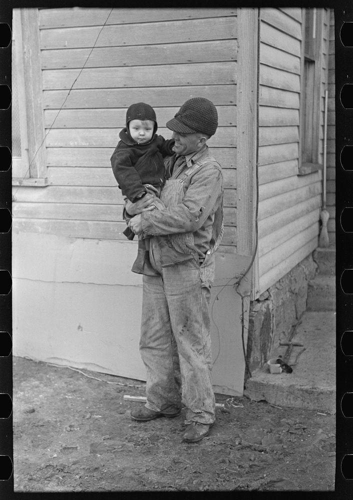 [Untitled photo, possibly related to: Hired hand on Lyle Askeland's farm near Armstrong, Iowa] by Russell Lee