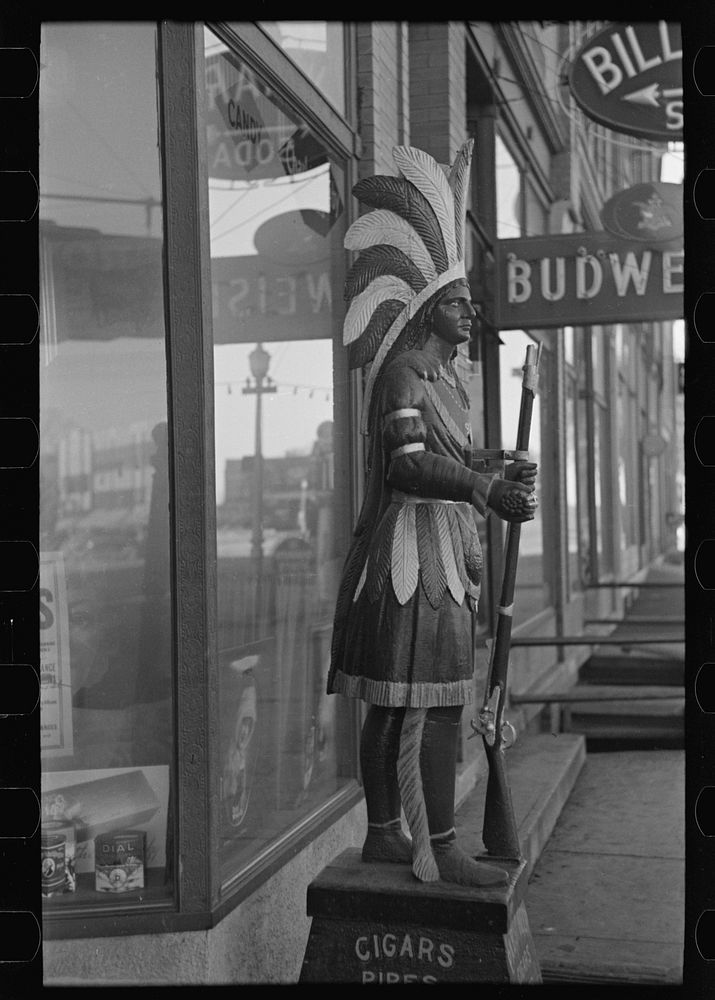 [Untitled photo, possibly related to: Cigar store Indian, Denison, Iowa] by Russell Lee