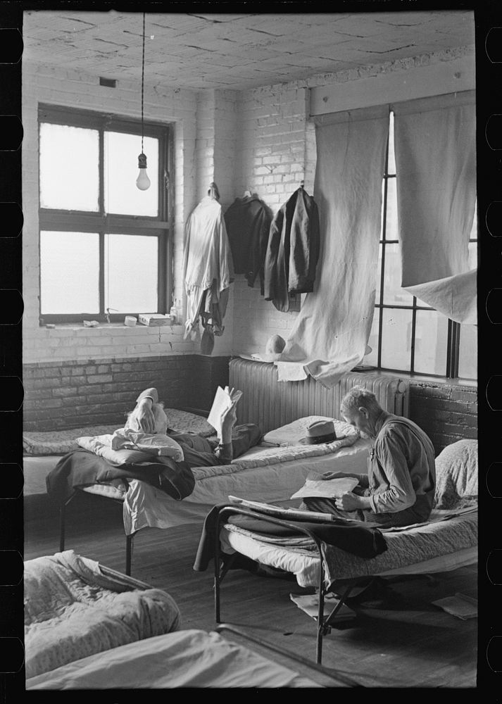 [Untitled photo, possibly related to: Corner of dormitory, homeless men's bureau, Sioux City, Iowa] by Russell Lee