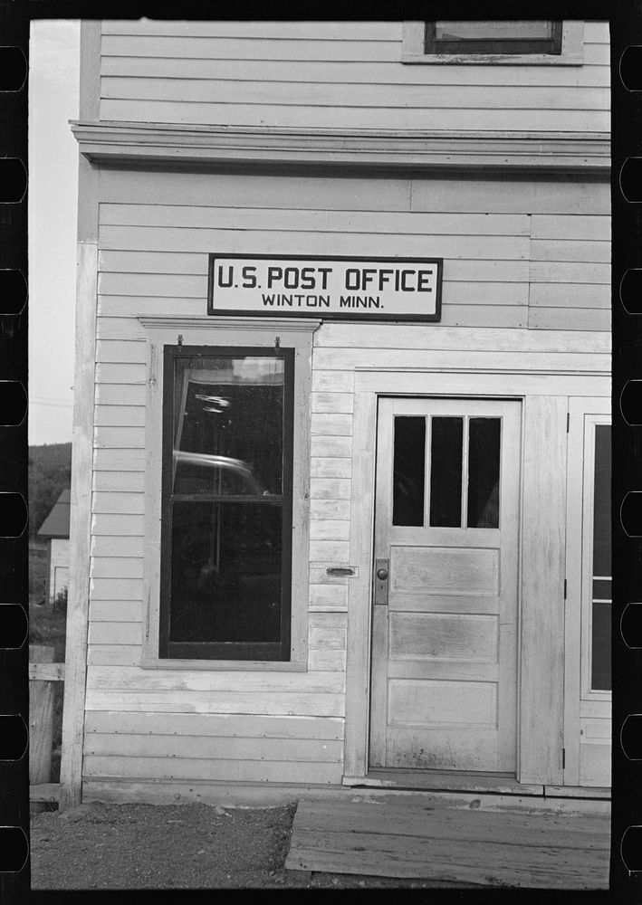 Post office, Winton, Minnesota by Russell Lee