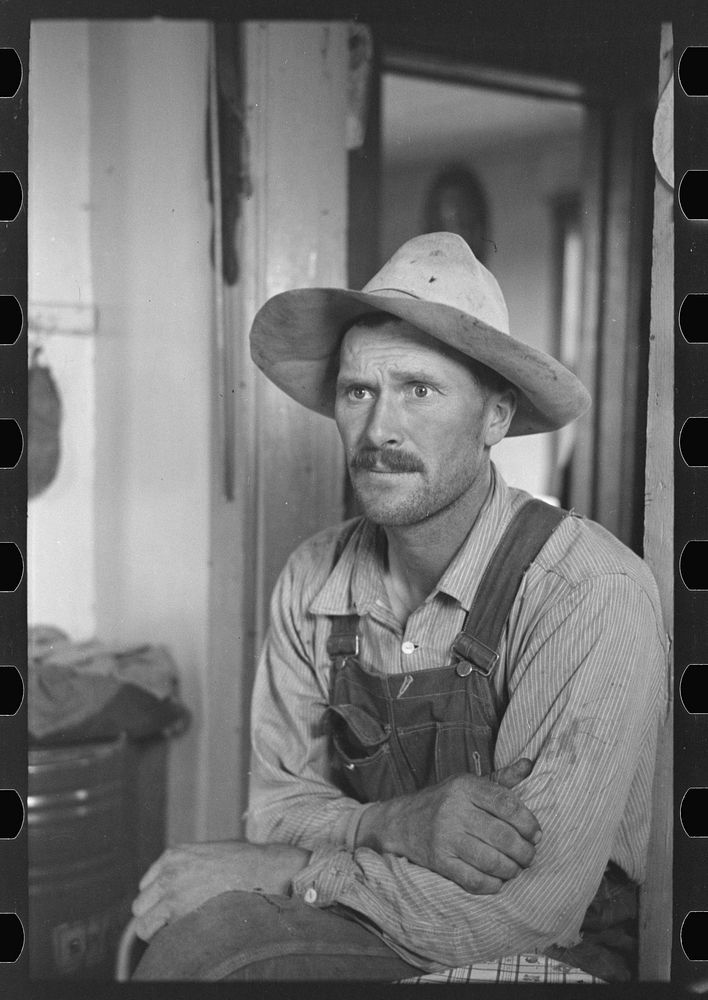 Edwin Gorder, farmer, near Montana state line, Williams County North Dakota by Russell Lee