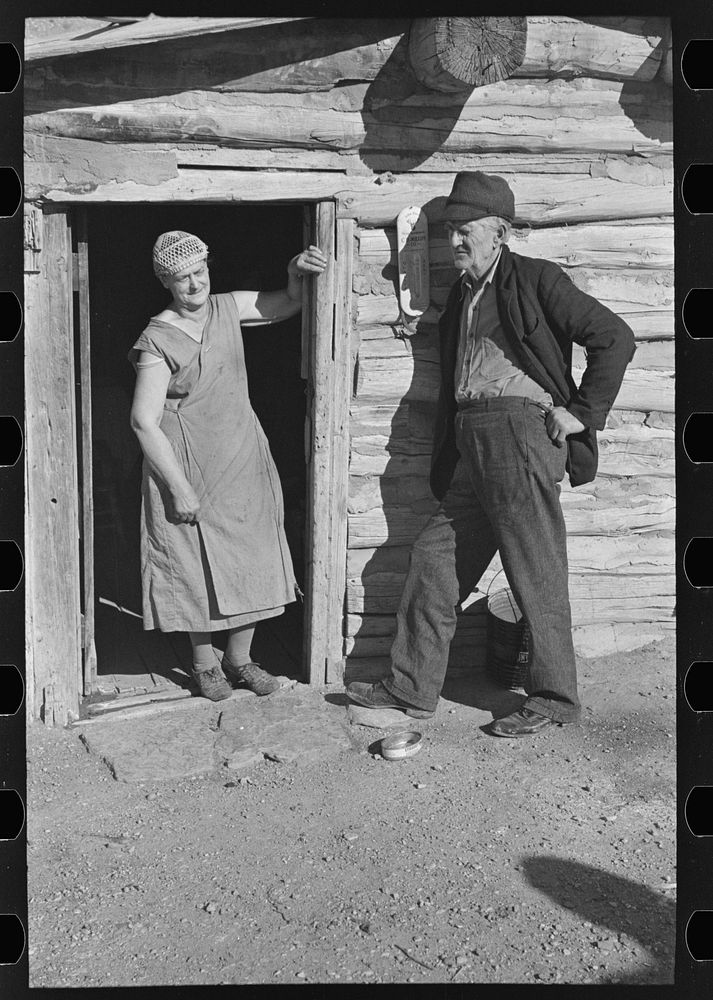 [Untitled photo, possibly related to: Mr. and Mrs. O'Brien, farmers on relief. Southern Williams County, North Dakota] by…