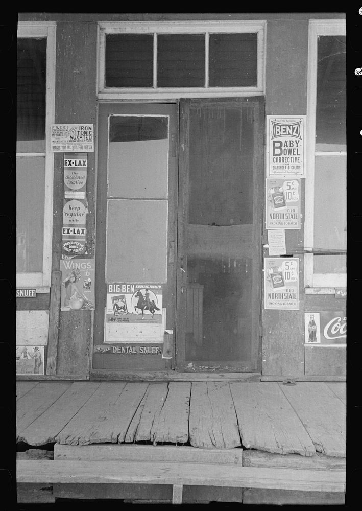 Entrance to store, La Forge, Missouri by Russell Lee