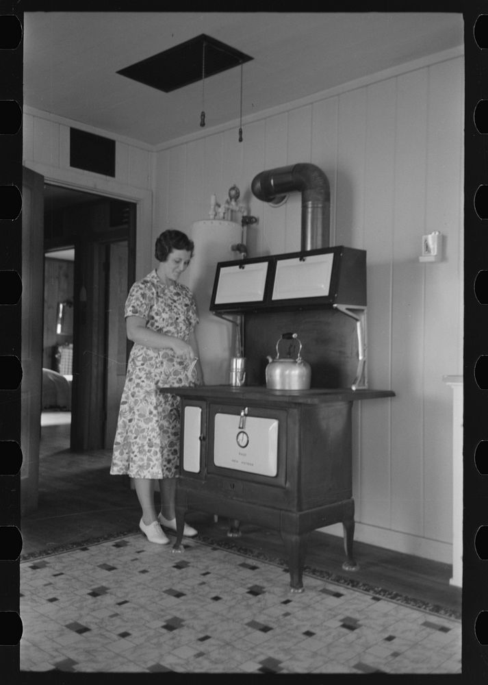 [Untitled photo, possibly related to: Bathroom in farmer's home, Lake Dick Project, Arkansas] by Russell Lee