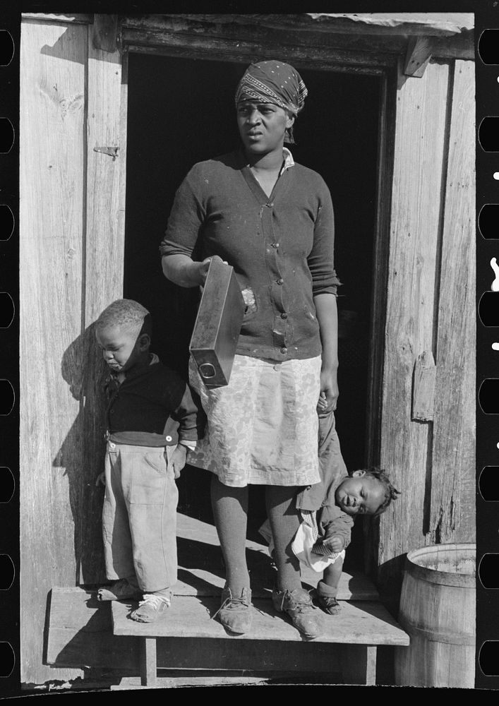 Wife and children of  sharecropper who will be resettled at Transylvania Project, Louisiana by Russell Lee