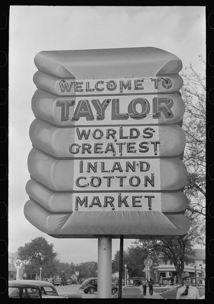 [Untitled photo, possibly related to: Symbol of cotton, Taylor, Texas] by Russell Lee