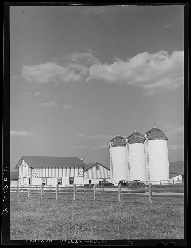 Barn and silos. Bucks County, Pennsylvania. Sourced from the Library of Congress.