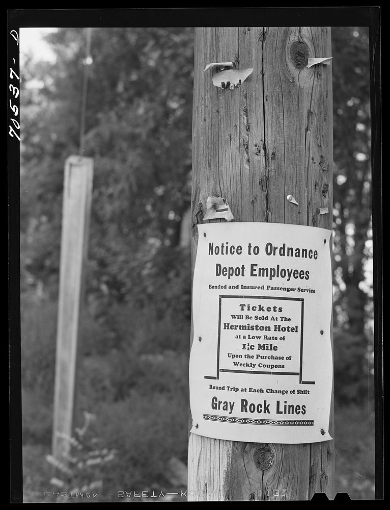 Sign at Umatilla ordnance depot. Hermiston, Oregon by Russell Lee