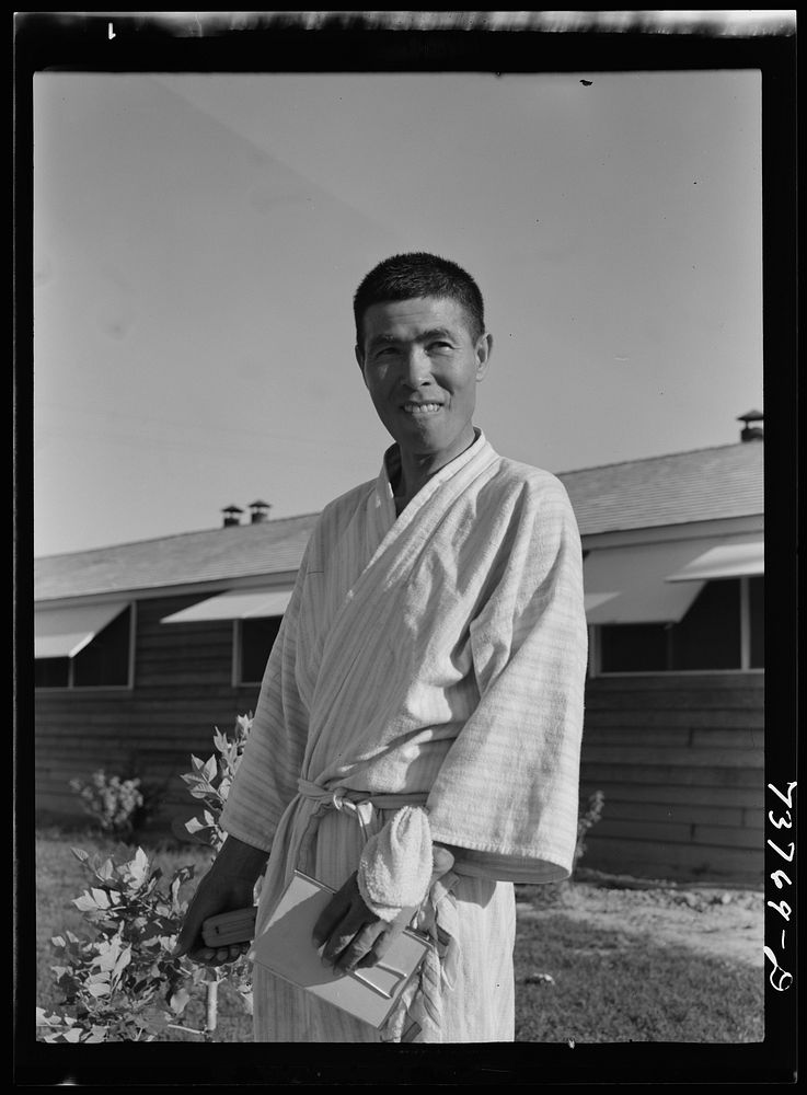 Twin Falls, Idaho. FSA (Farm Security Administration) farm workers' camp. Japanese who live at the camp. Showers are in…