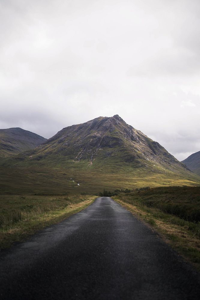 Route to Buachaille Etive M&ograve;r, Scotland