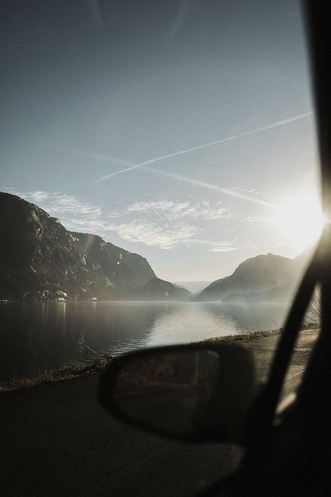 Car passing the Fj&aelig;rland in Norway