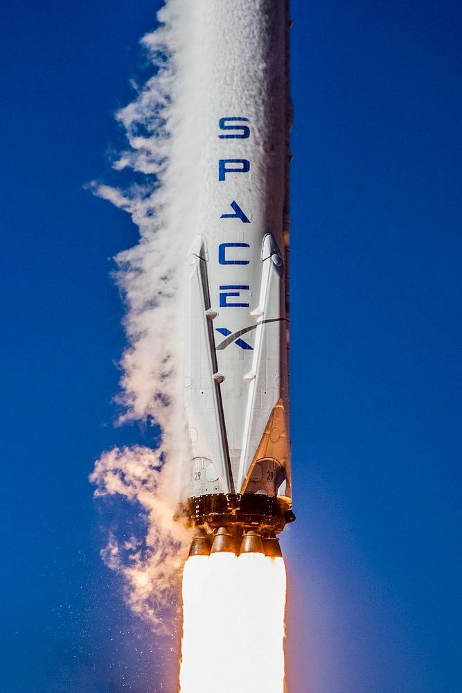 Iridium&ndash;1 Launch (2017). Original from Official SpaceX Photos. Digitally enhanced by rawpixel.