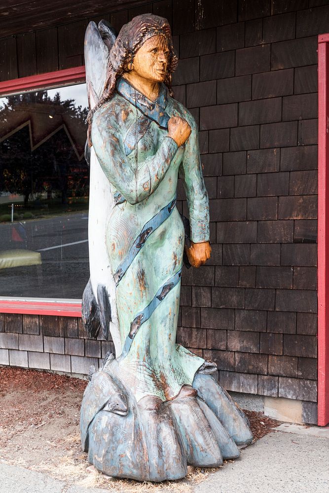 Wooden carved fisherman statue on Whidbey Island in Seattle, Washington. Original image from Carol M. Highsmith&rsquo;s…