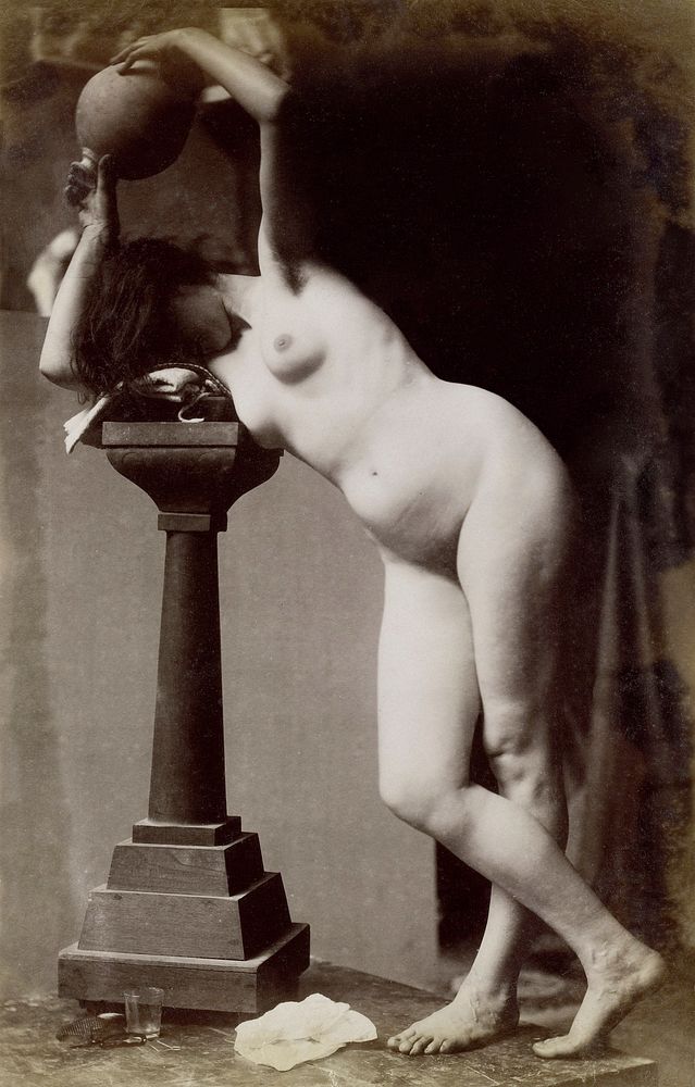 Study of a nude female model, seen from the front, in the studio of Jacques de Lalaing (ca. 1903&ndash;1914). Original from…