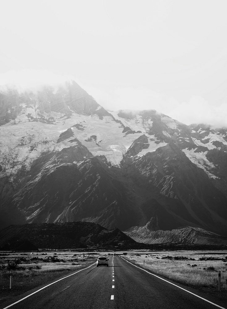 Beautiful view of a road leading to Mount Cook, New Zealand in grayscale