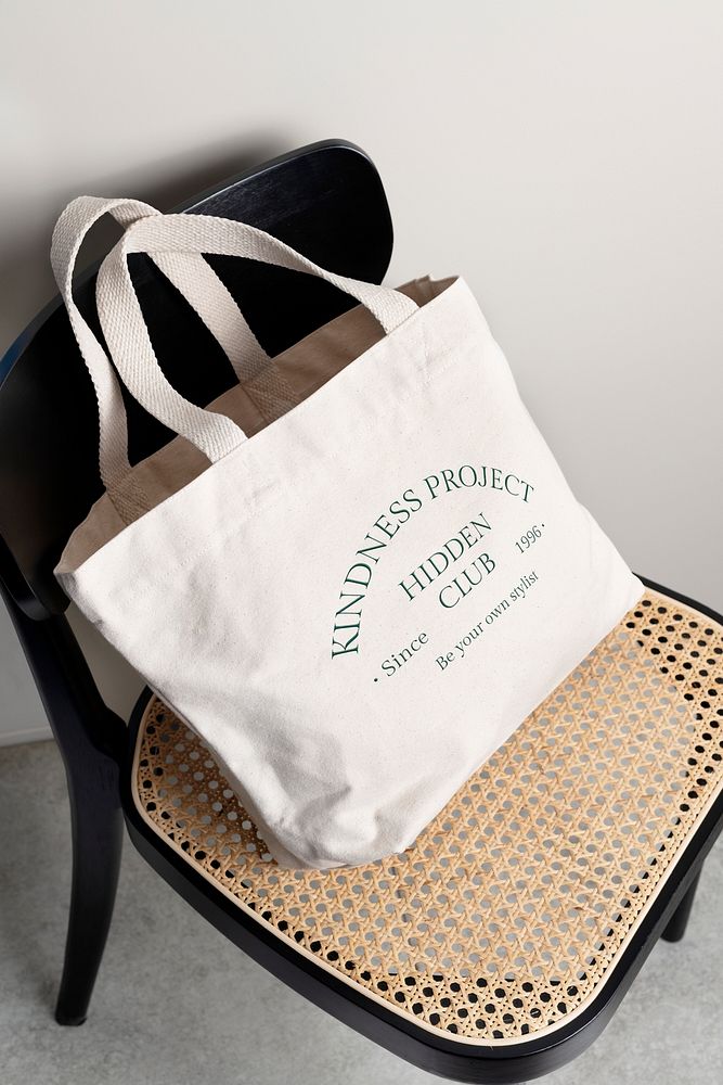 Canvas tote bag mockup psd in minimal style