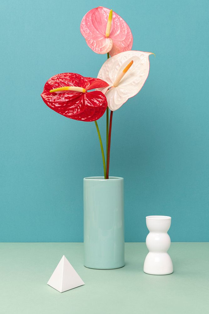 Pink laceleaf flower vase, aesthetic home decoration