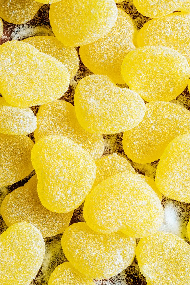 Yellow chewy candies 