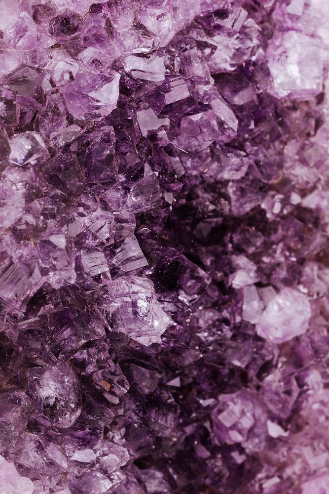 Amethyst crystal macro photography | Premium Photo - rawpixel