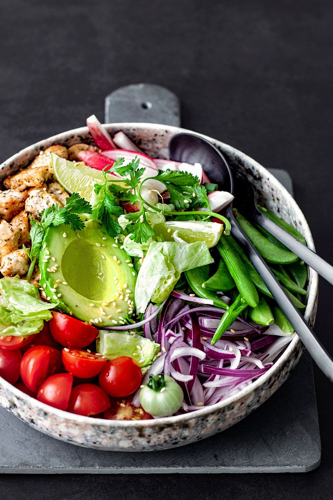 Homemade chicken and veggie salad recipe idea