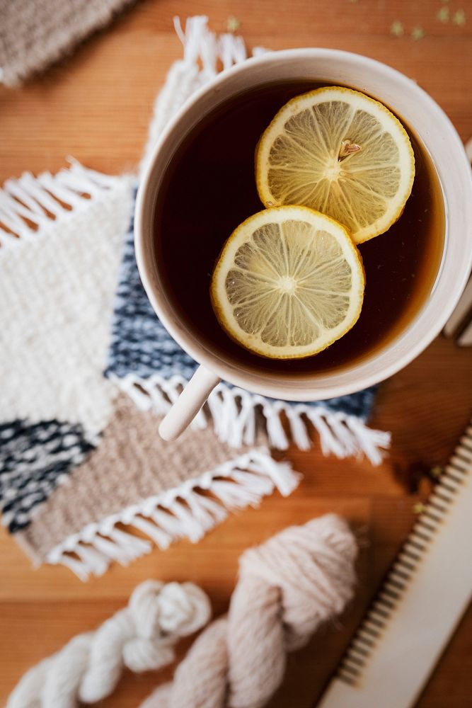 Lemon tea on a knitted coaster 